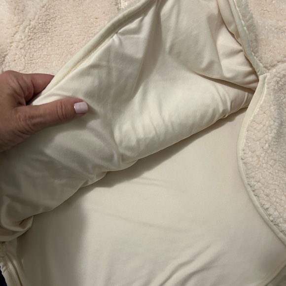 NWOT Beyond Yoga”Take flight”pullover removed tags never worn! Cozy warm FLEECE - Picture 10 of 12